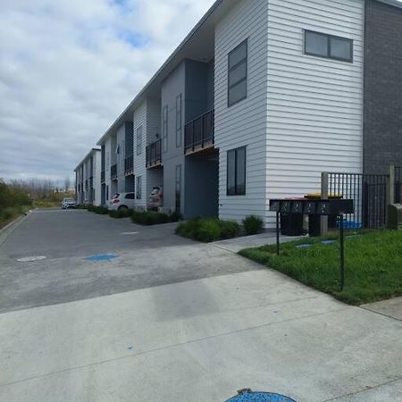Cozy Is The Word Apartment Tauranga Bagian luar foto